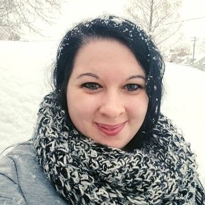 Meet your Posher, Casey